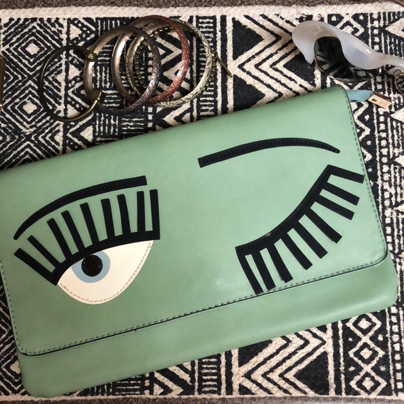 Handbags - 🎀👛Clutch👛🎀